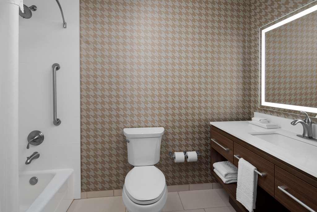 Home2 Suites By Hilton Hobbs Room photo